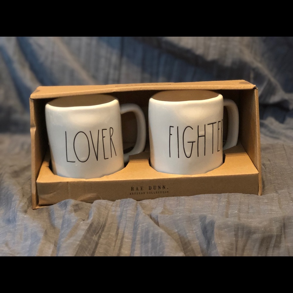 Rae Dunn mug set